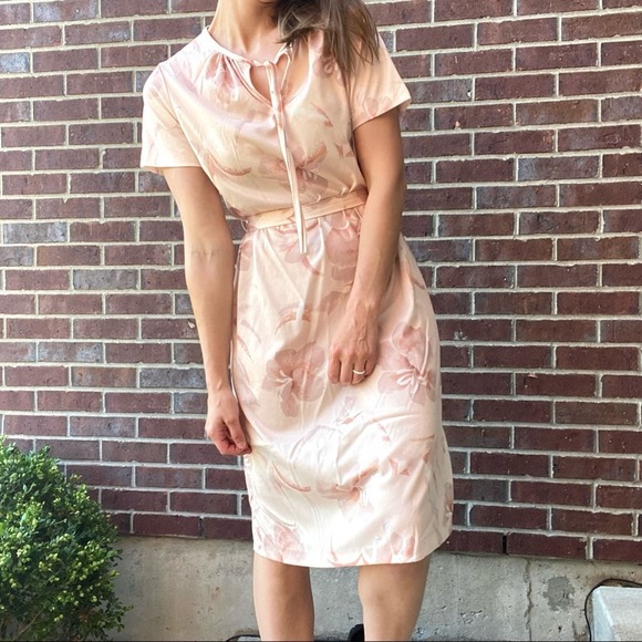 Vintage peachy tie waist floral dress medium - Picture 3 of 11